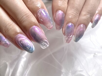 マカリナ イミ ネイル(MAKARINA Imi Nail)の写真