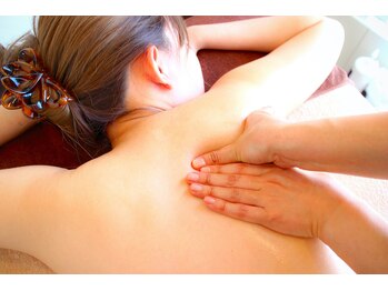 ビースタイル 一宮店(B'style)/オールハンドリンパマッサージ