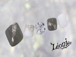 秋冬シンプルフットネイル