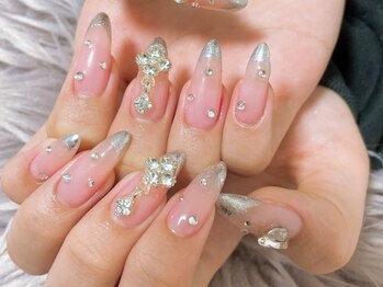 リアンリアン(lien lien de felicite nail)の写真/いつもより可愛く華やかな指先にしたい!持ち込みデザイン歓迎☆◇派手カワ系持ち込みデザイン¥10000！