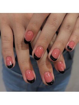 ウェイビーズ ネイル(wavy's.nail)/個性派フレンチネイル