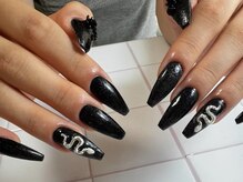 ハチナナネイルスタジオ(87 NAIL STUDIO)