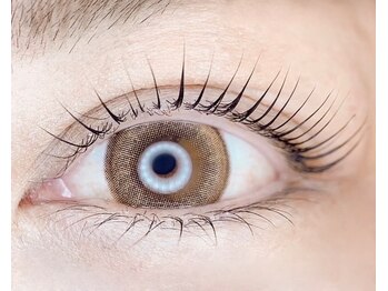 ジェニック(genic)/まつげパーマ【パリジェンヌ】