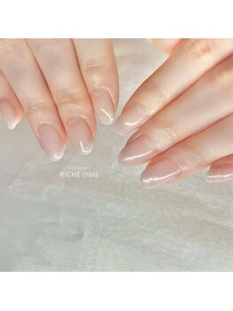 リッシュ トロワ(RICHE trois)/うるうるグラデーション