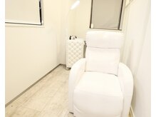 丁寧なカウンセリング×似合わせ提案で“あなた史上最高”の目元へ。　フラットラッシュ/まつげパーマ/眉毛