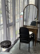 ダフネ(DAFNE)/メイクブース