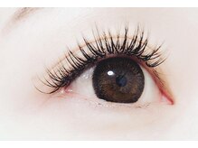 アール(R')/ボリュームラッシュ