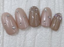 ハニービービー(Honey Bee Bee)/ベージュラメネイル