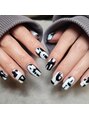 エムユーファイブネイル(MU5-nail)&nbsp;個性的なアートデザイン、キャラや痛ネイルも得意です!