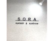 眉とまつげの専門店 ソラ(sora)の雰囲気（グレー、白、ピンクで揃えられた、シンプルな店内です*）