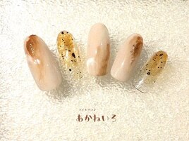 秋冬ネイル　カフェオレアート