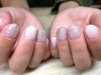 アミュリー ネイル アトリエ(Amury nail atelier)/オーロラ クリア 雪の結晶 大人