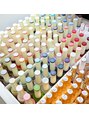 ナイスネイルサロン カラーもラメも豊富に揃えております