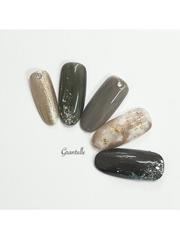 グランチュール(Grantulle)/大人ネイル