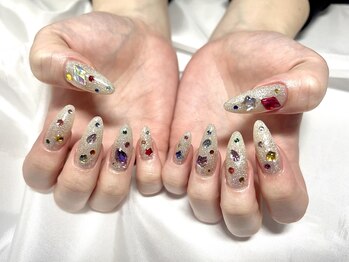 ヤシネイル(Yashi Nail)/ゴージャス持込 カラフルネイル