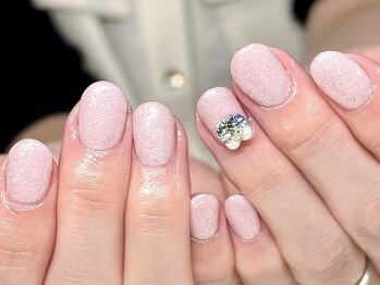 ラメ入りピンク×ストーン♪