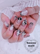 ブーネイル(boooo nail)/ヒョウ柄キティちゃんネイル