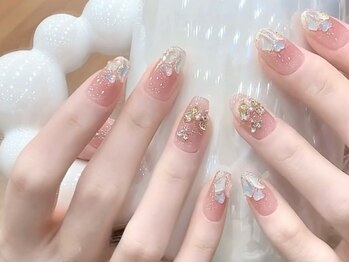 エーエヌディーネイル 新宿店(AND Nail)の写真/【トレンドパーツ豊富にご用意☆】丁寧なカウンセリングで、あなたに似合うフォルムをご提案いたします♪