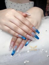 ヘブン ネイル 鶯谷(HEAVEN Nail)/先端グラデネイル
