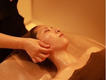 ほぐそる 昭島店/１０分のお顔マッサージも♪