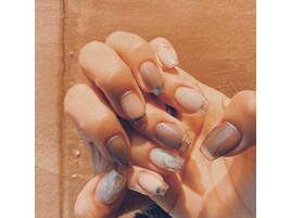【スカルプ】先端クリアネイル