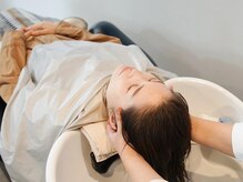 テテトテ(tetetote)/頭全部マッサージするよ