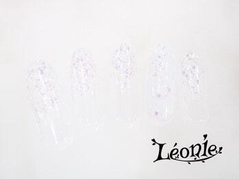 レオニー(Leonie)/ラメニュアンスネイル☆