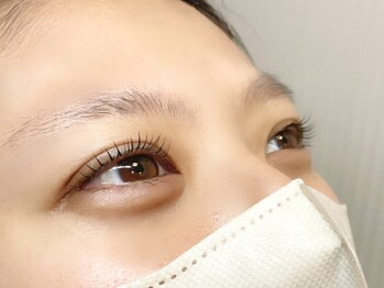 アイスタイル イオンモール千葉ニュータウン店の写真/【最新】まつ毛パーマ登場！まつ毛に負担をかけずに根元から立ち上げ♪優しい液剤でモチが良い◎