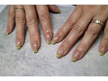 ネイルサロン R/スタイリングコース