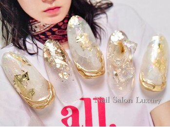 煌めきニュアンスネイル