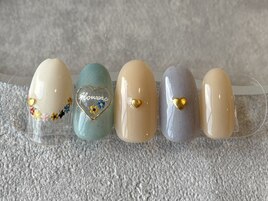 シンプル☆くり抜きハートネイル