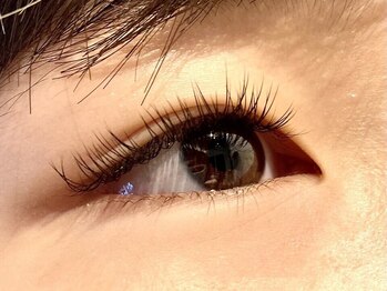 リアン(Liens)の写真/大人女性の美しさを引き出す【コーティング付◎濃密フラットラッシュ60本¥4900】モチの良さが自慢♪