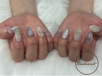 レディアント(Radiant)/