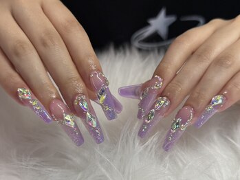 ヘイリット(HYLit)の写真/自分史上No.1のお気に入りネイルを毎月更新★豊富なパーツ・デザインで、あなたの「なりたい」を徹底再現◎