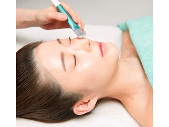 ヨノ(Yono)の写真/【水光美肌ラミピール】施術後のハリツヤ溢れる仕上がりに感動。内側から輝くような最新韓国ピーリング