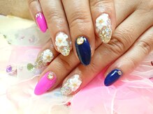 クリスタルネイル(CrystalNail)の雰囲気（3Dアートもできます♪ 写真：3Dアートとストーン）