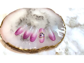 ソルシア(Solsia)/【ハンド】8月定額　￥4000