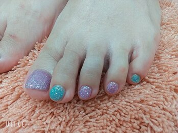 朱花 プルバイシュカ(fle by 朱花)/フットネイル