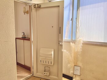 エフプラネット(F Planet)/サロン入口　305号室