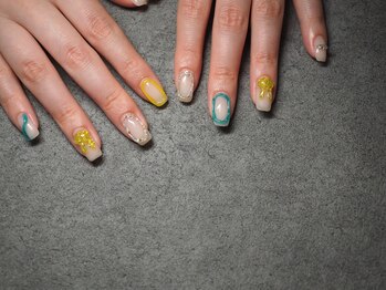 シェリードルチェ(Sherry Dolce)/囲みぷくぷくネイル