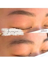 フリージア(Freesia)/その時のトレンドに合わせられる