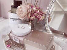 たっぷりクリームで保湿&マッサージ