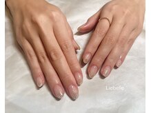 リーベル(Liebelle)/クリスマスグリッターネイル