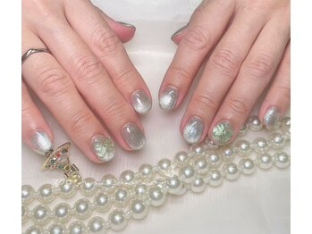 マグロ ネイルサロン/