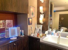 カレン 福岡東店の雰囲気（メイクルーム完備♪Refaのドライヤー、オイル使用できます♪）
