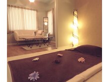 スリー(3three)/店内