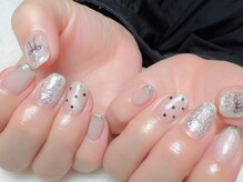 ソフィア(sofia)/ドットネイル