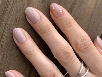 トッコネイル(tocconail)/ワンカラー＋２本アート