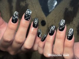 黒ギャル系ネイル
