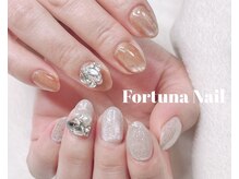 フォルトゥーナ 神田(Fortuna)/マグネット＋ビジューネイル